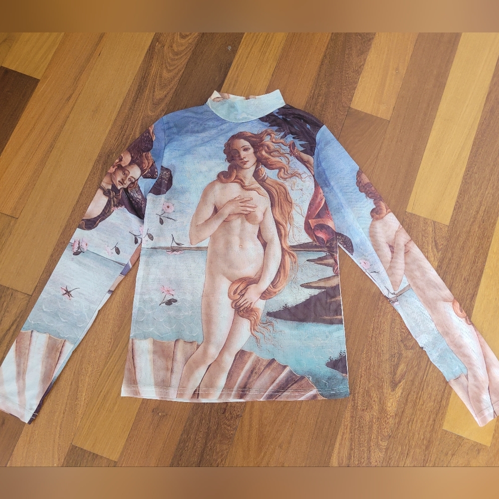 Venus mesh long sleeve tee size small
